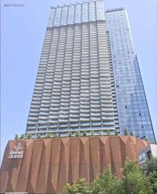 Apartment Elegant 2 Bedroom Apt Sinpas Queen Gym Pools Istanbul