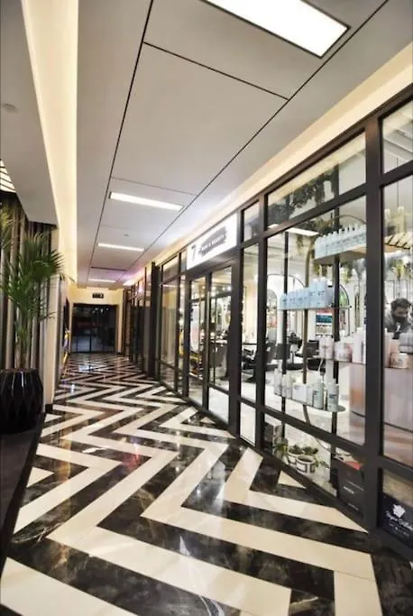 Apartment Elegant 2 Bedroom Apt Sinpas Queen Gym Pools Istanbul Turkey